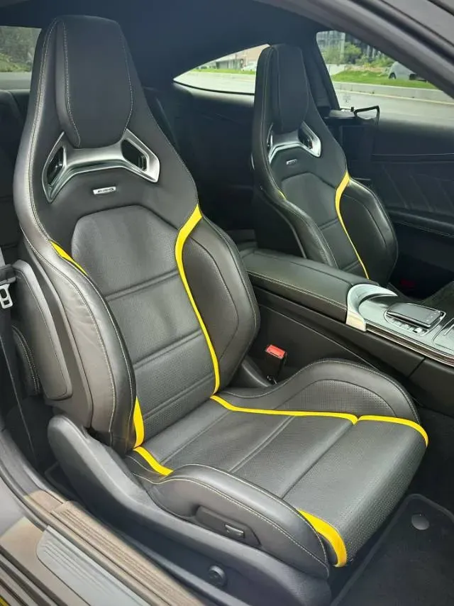 2021 Mercedes-Benz C AMG 4.0T 476HP V8 9AT,autocango,china used car exporter,china ev exporter,chinese used car exporter,chinese used ev exporter