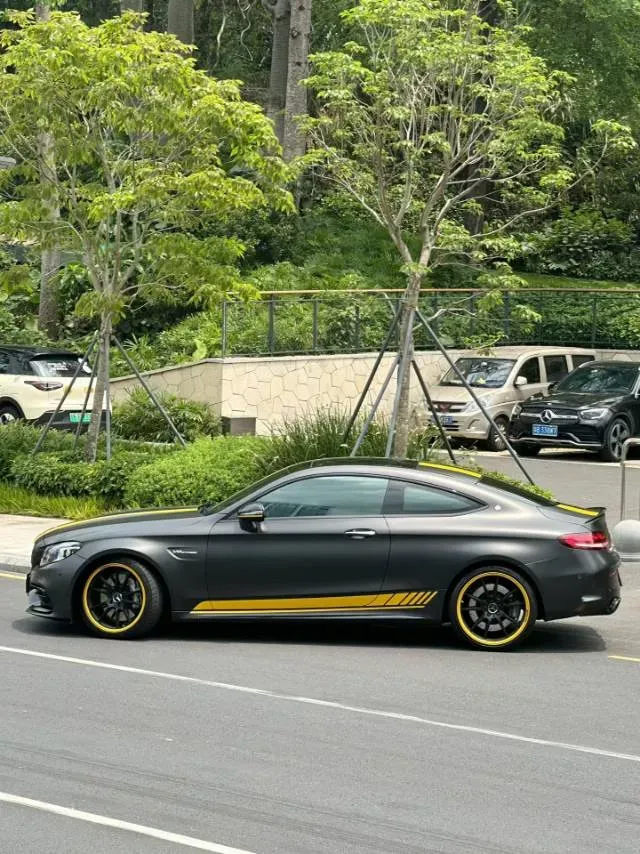 2021 Mercedes-Benz C AMG 4.0T 476HP V8 9AT,autocango,china used car exporter,china ev exporter,chinese used car exporter,chinese used ev exporter