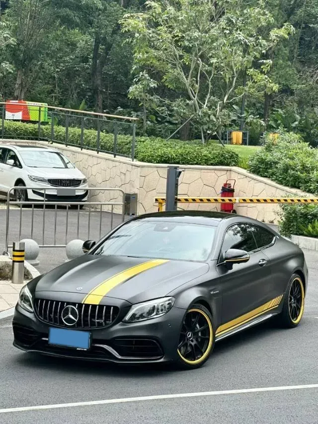 2021 Mercedes-Benz C AMG 4.0T 476HP V8 9AT,autocango,china used car exporter,china ev exporter,chinese used car exporter,chinese used ev exporter
