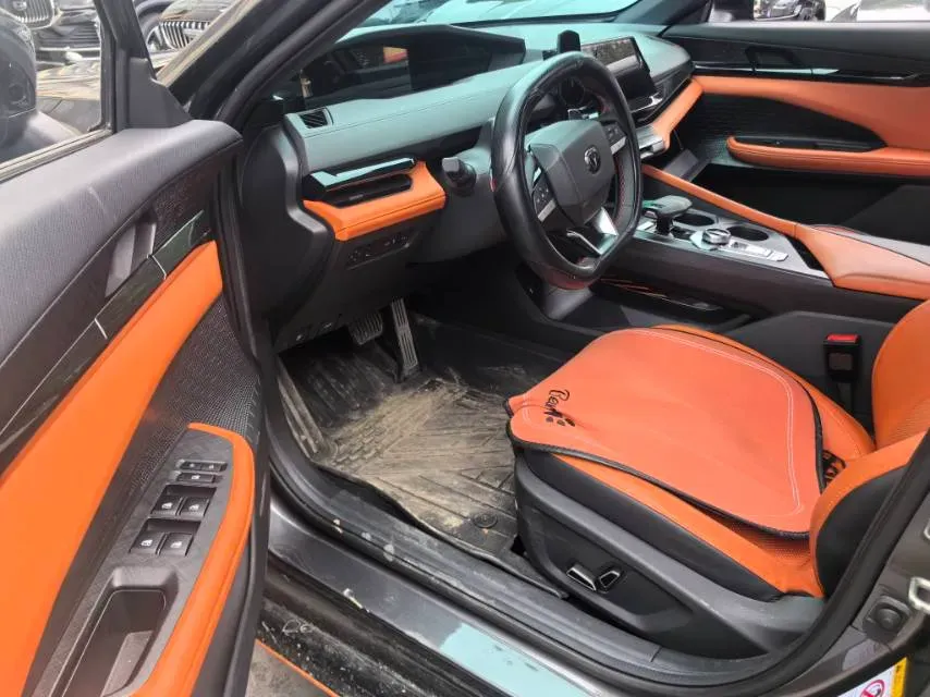2023 ChangAn UNI-V 1.5T 188HP L4 7DCT,autocango,china used car exporter,china ev exporter,chinese used car exporter,chinese used ev exporter