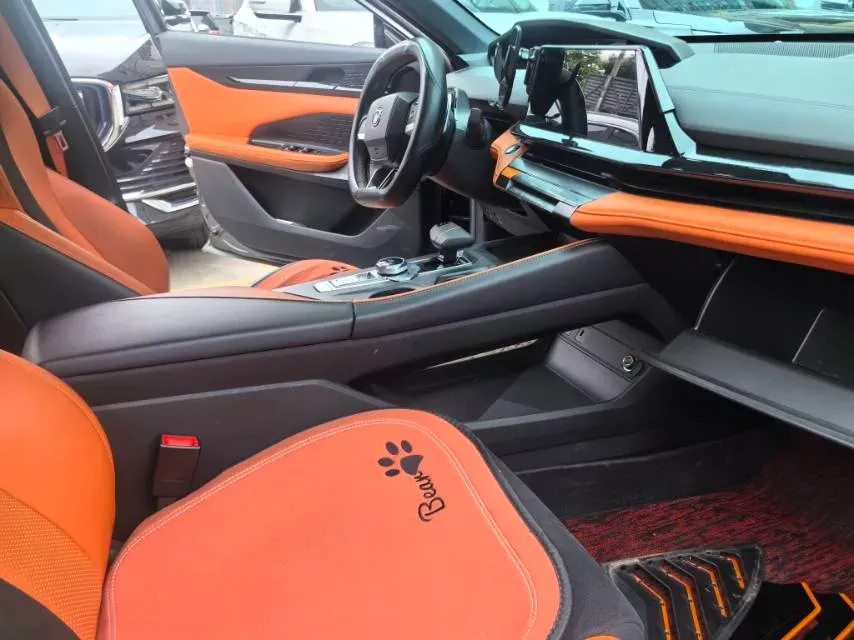 2023 ChangAn UNI-V 1.5T 188HP L4 7DCT,autocango,china used car exporter,china ev exporter,chinese used car exporter,chinese used ev exporter