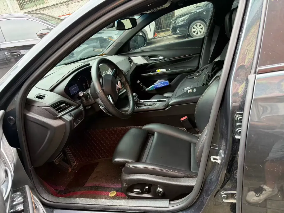 2021 Cadillac CT4 2.0T 237HP L4 8AT,autocango,china used car exporter,china ev exporter,chinese used car exporter,chinese used ev exporter