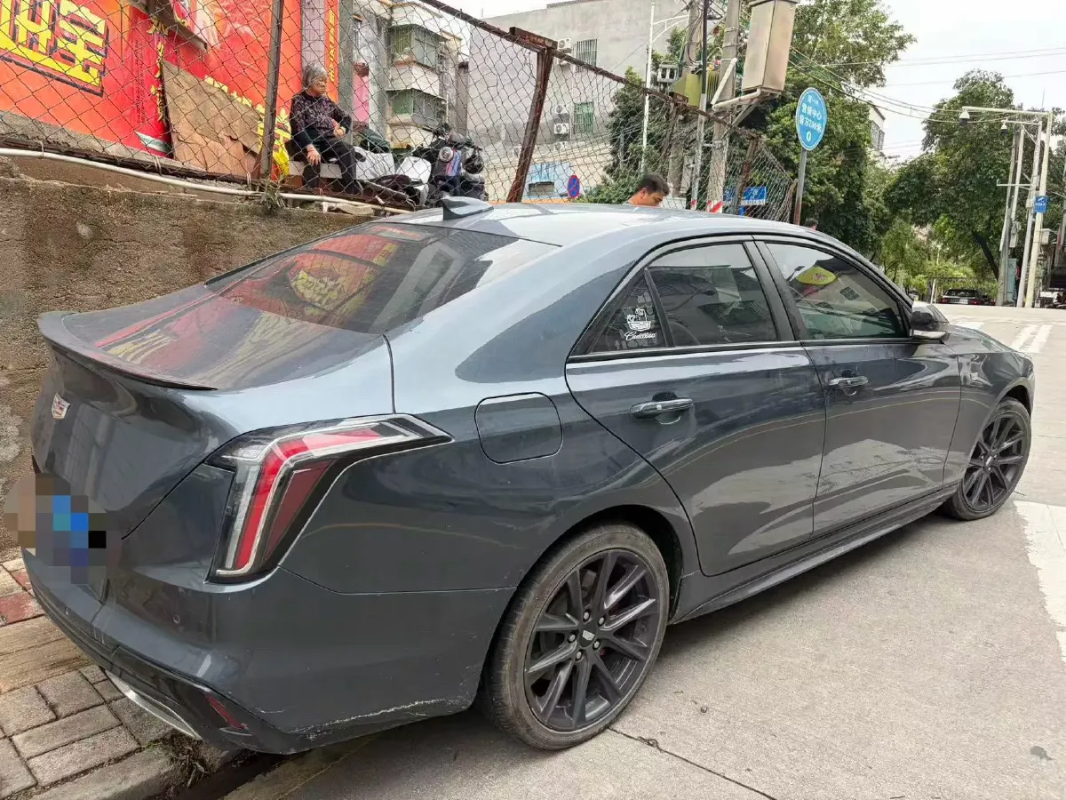 2021 Cadillac CT4 2.0T 237HP L4 8AT,autocango,china used car exporter,china ev exporter,chinese used car exporter,chinese used ev exporter