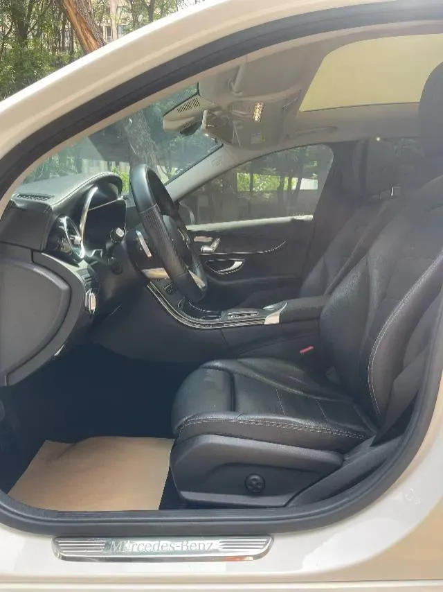 2020 Mercedes-Benz C Class 1.5T 184HP L4 9AT,autocango,china used car exporter,china ev exporter,chinese used car exporter,chinese used ev exporter