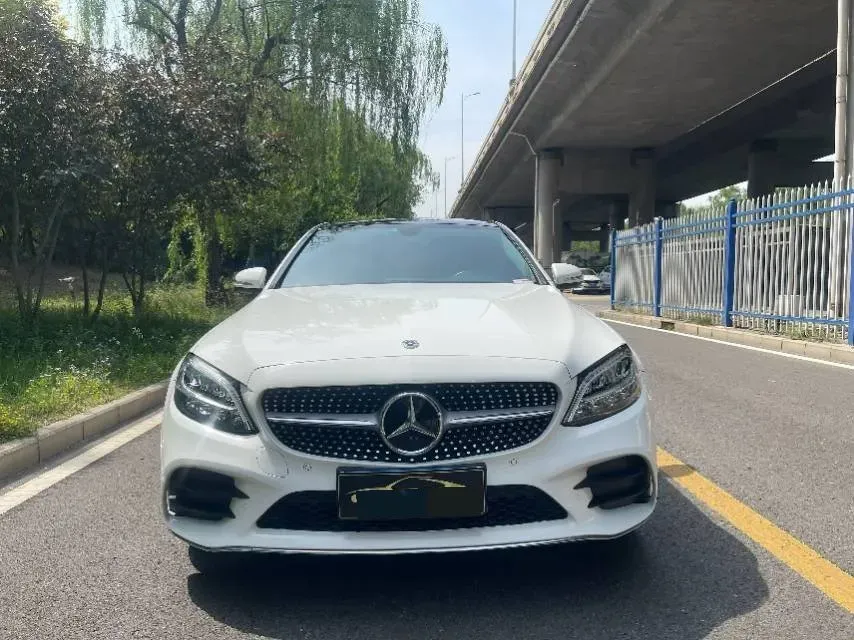 2020 Mercedes-Benz C Class 1.5T 184HP L4 9AT,autocango,china used car exporter,china ev exporter,chinese used car exporter,chinese used ev exporter
