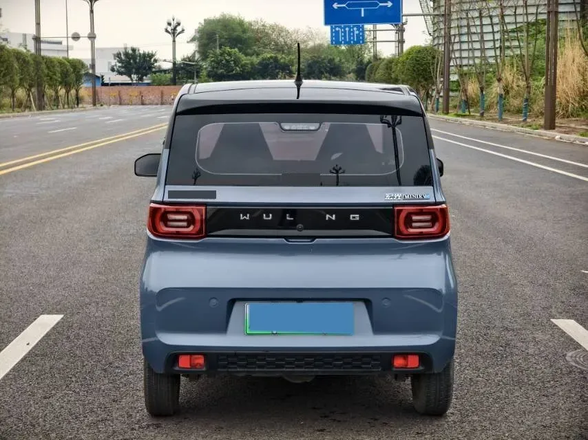 2021 WuLing HongGuang MINI EV BEV 13.9KWH,autocango,china used car exporter,china ev exporter,chinese used car exporter,chinese used ev exporter