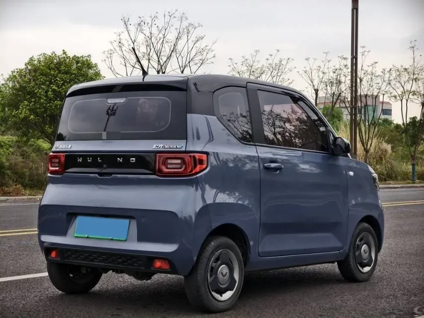 2021 WuLing HongGuang MINI EV BEV 13.9KWH,autocango,china used car exporter,china ev exporter,chinese used car exporter,chinese used ev exporter