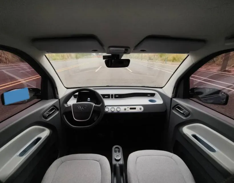 2021 WuLing HongGuang MINI EV BEV 13.9KWH,autocango,china used car exporter,china ev exporter,chinese used car exporter,chinese used ev exporter