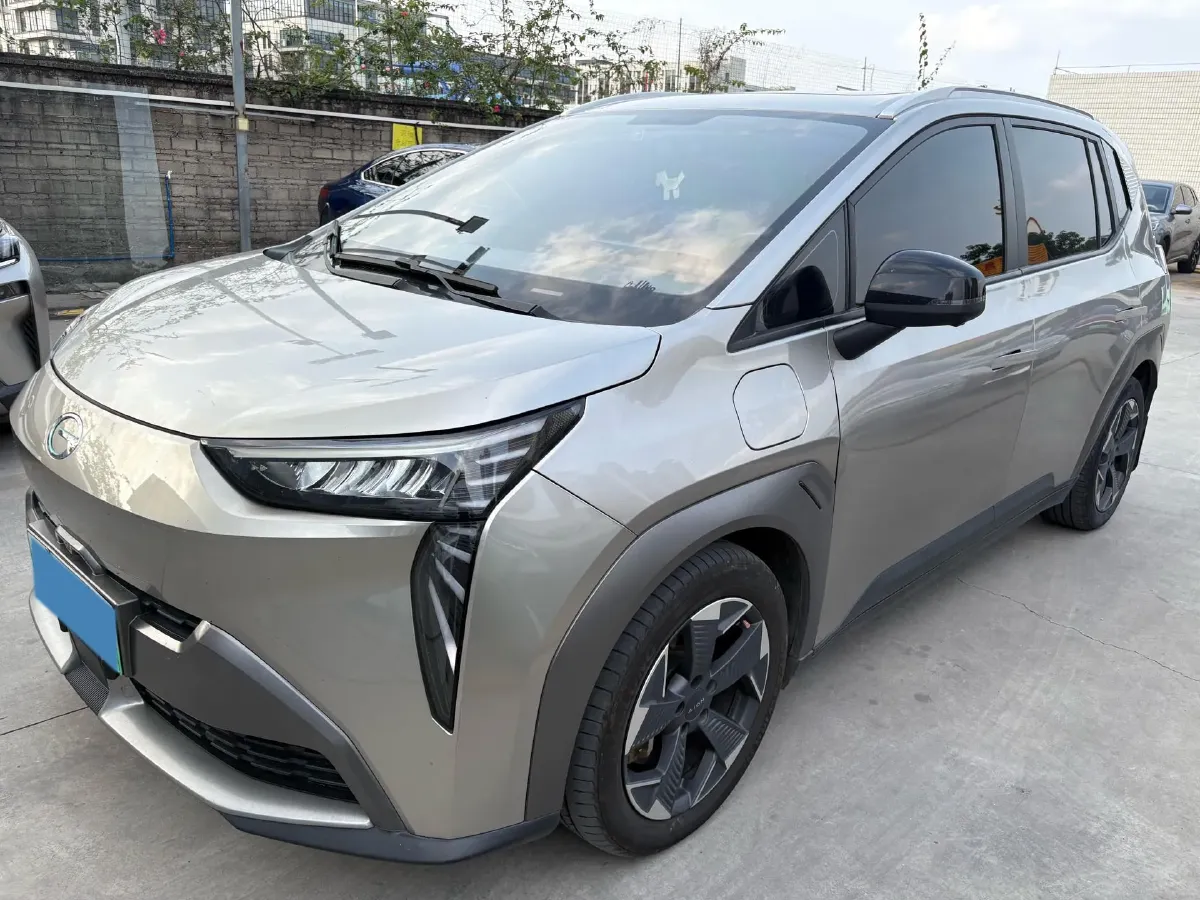 2022 Geely Okavango 1.8T 184HP L4 7DCT,autocango,china used car exporter,china ev exporter,chinese used car exporter,chinese used ev exporter