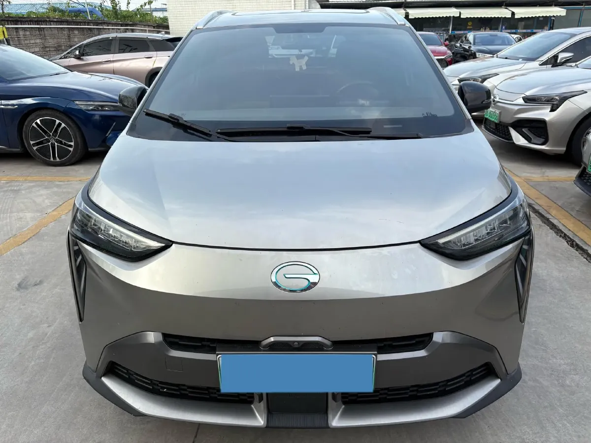 2022 Geely Okavango 1.8T 184HP L4 7DCT,autocango,china used car exporter,china ev exporter,chinese used car exporter,chinese used ev exporter