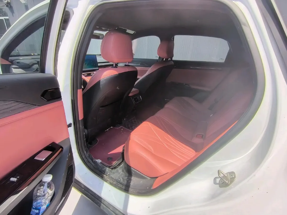 2025 Geely Galaxy A7 1.5L 112HP L4 1DHT PHEV,autocango,china used car exporter,china ev exporter,chinese used car exporter,chinese used ev exporter