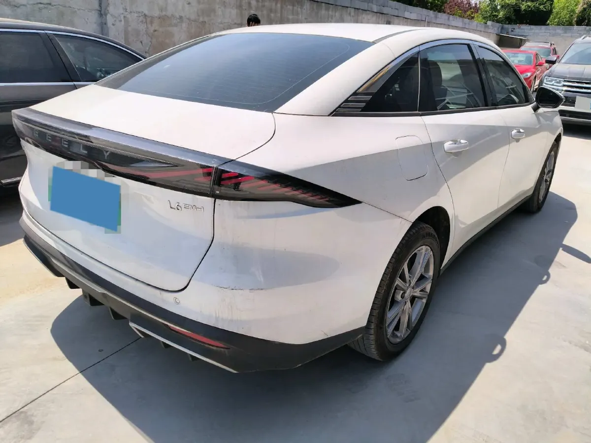 2025 Geely Galaxy A7 1.5L 112HP L4 1DHT PHEV,autocango,china used car exporter,china ev exporter,chinese used car exporter,chinese used ev exporter