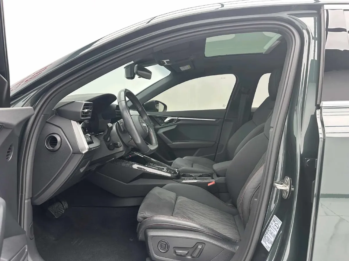 2022 Audi A3 1.4T 150HP L4 7DCT,autocango,china used car exporter,china ev exporter,chinese used car exporter,chinese used ev exporter