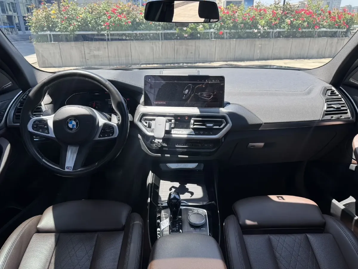 2022 BMW X3 2.0T 252HP L4 8AT,autocango,china used car exporter,china ev exporter,chinese used car exporter,chinese used ev exporter