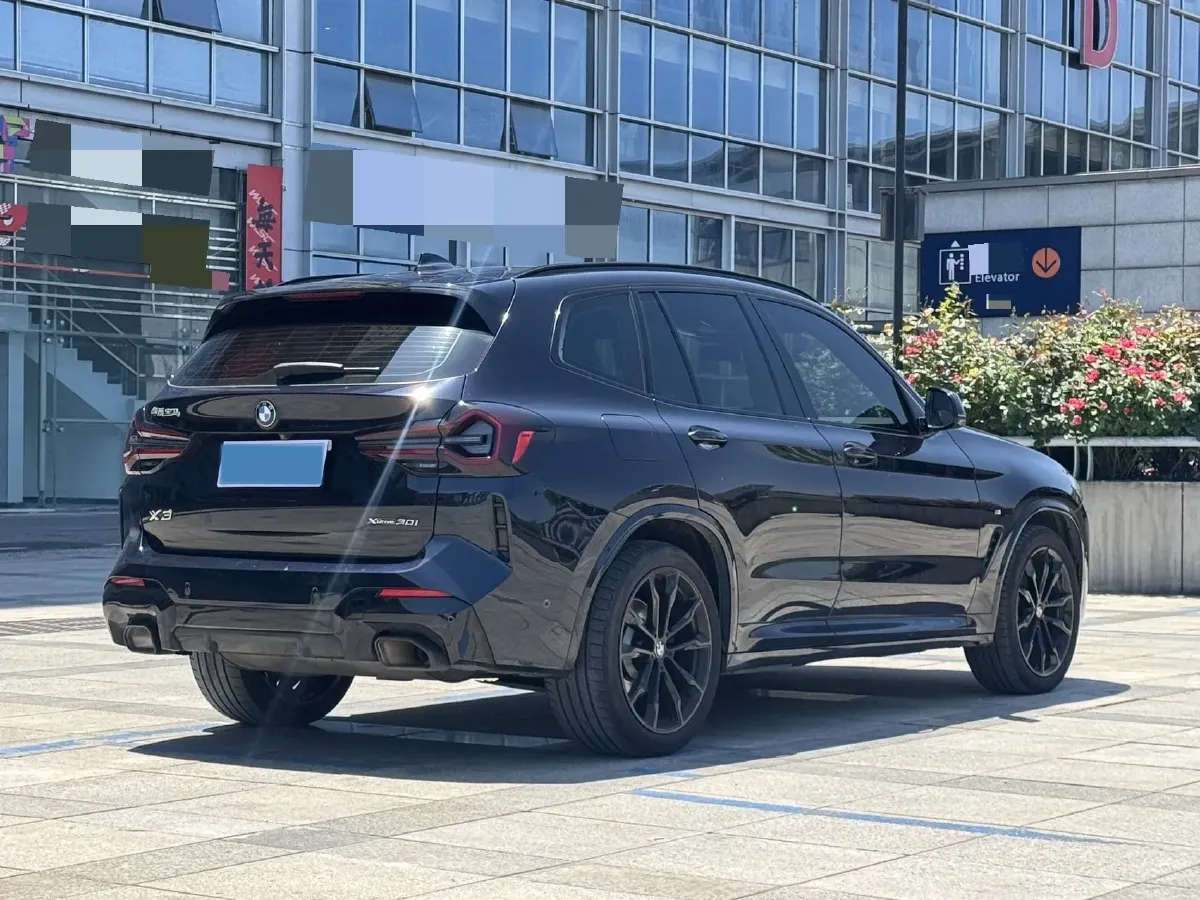 2022 BMW X3 2.0T 252HP L4 8AT,autocango,china used car exporter,china ev exporter,chinese used car exporter,chinese used ev exporter