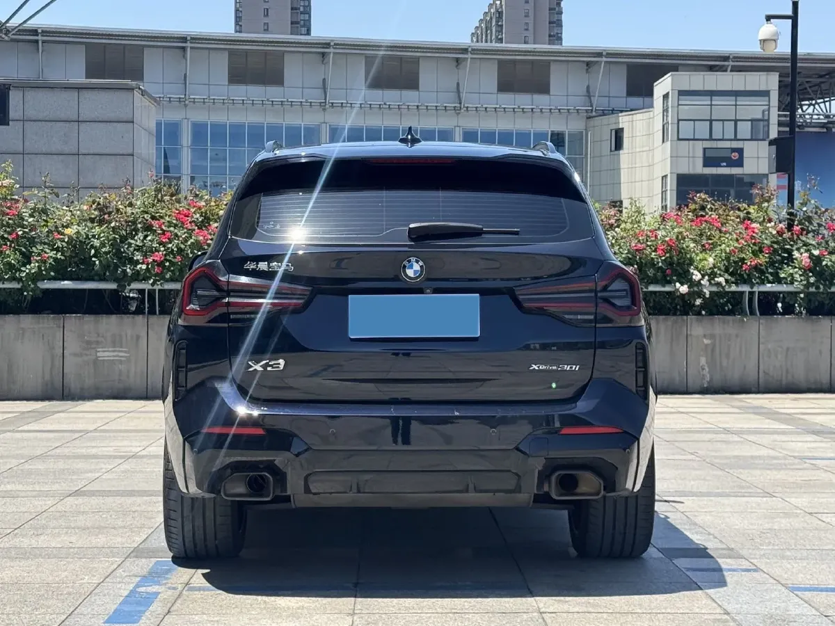2022 BMW X3 2.0T 252HP L4 8AT,autocango,china used car exporter,china ev exporter,chinese used car exporter,chinese used ev exporter