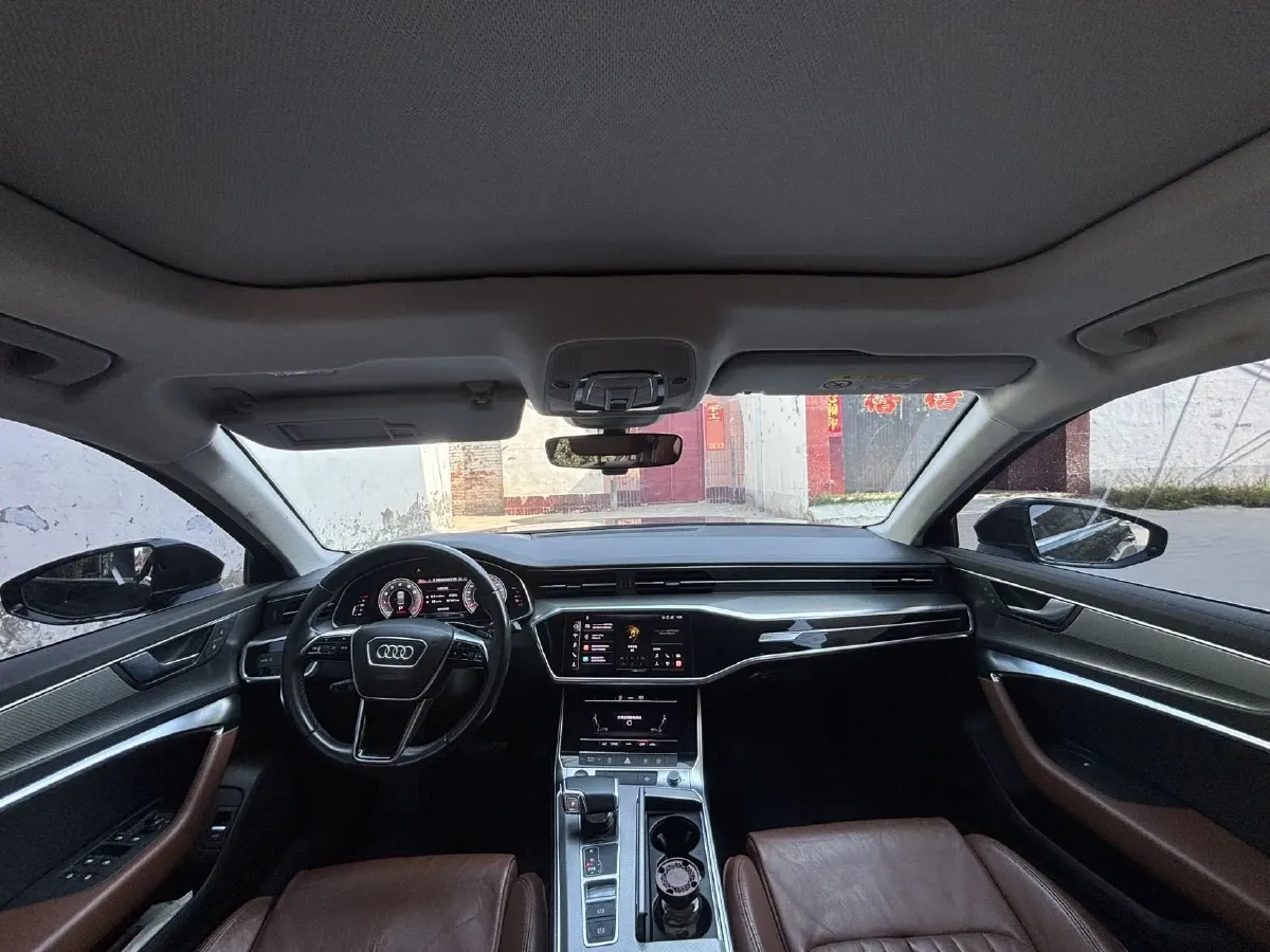 2022 Audi A6L 2.0T 190HP L4 7DCT,autocango,china used car exporter,china ev exporter,chinese used car exporter,chinese used ev exporter