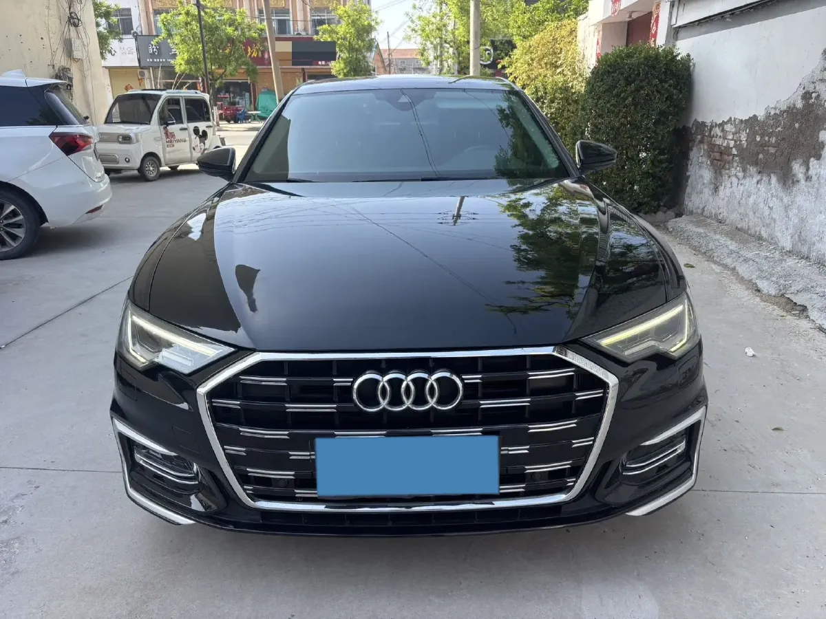 2022 Audi A6L 2.0T 190HP L4 7DCT,autocango,china used car exporter,china ev exporter,chinese used car exporter,chinese used ev exporter