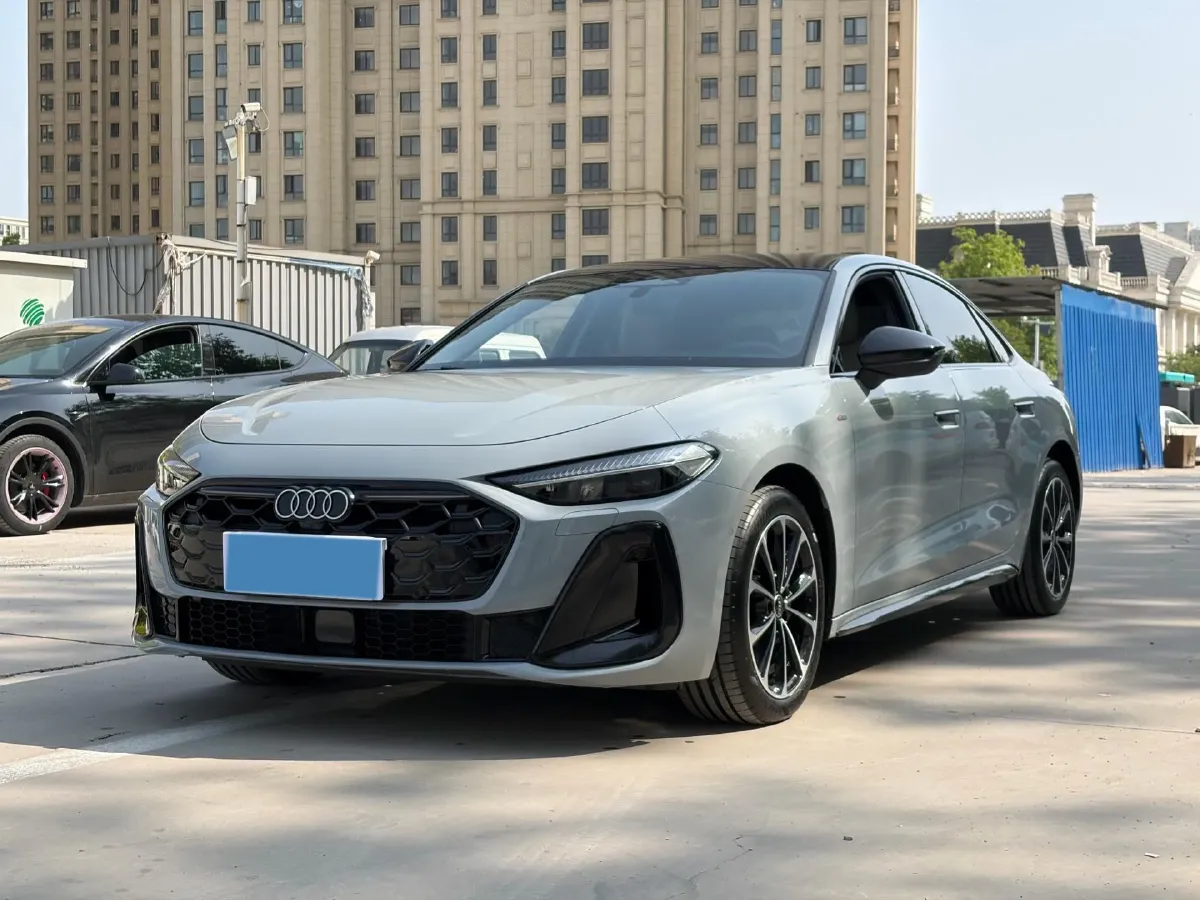 2026 Audi A5L 2.0T 170HP L4 7DCT,autocango,china used car exporter,china ev exporter,chinese used car exporter,chinese used ev exporter