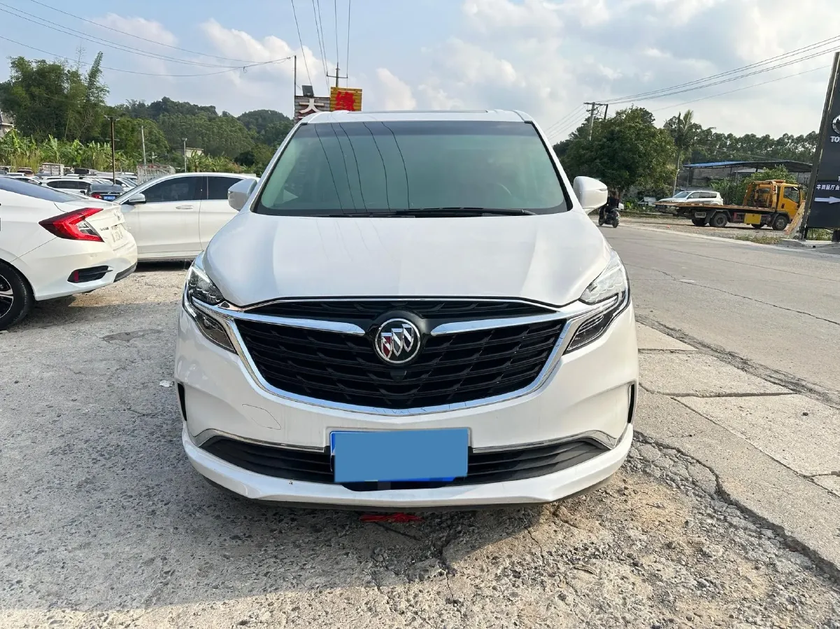 2022 Buick GL8 2.0T 237HP L4 9AT,autocango,china used car exporter,china ev exporter,chinese used car exporter,chinese used ev exporter