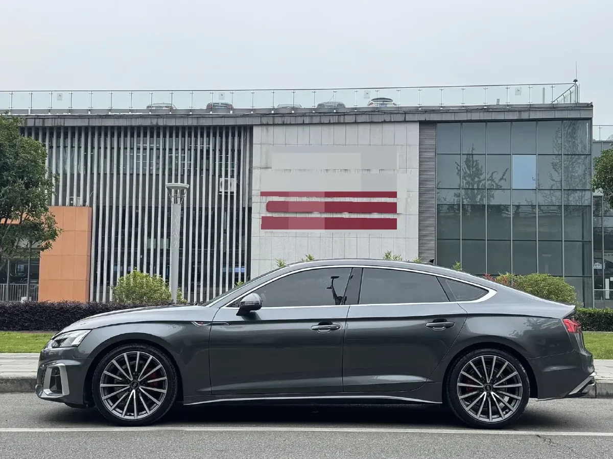 2023 Audi A5 2.0T 204HP L4 7DCT,autocango,china used car exporter,china ev exporter,chinese used car exporter,chinese used ev exporter