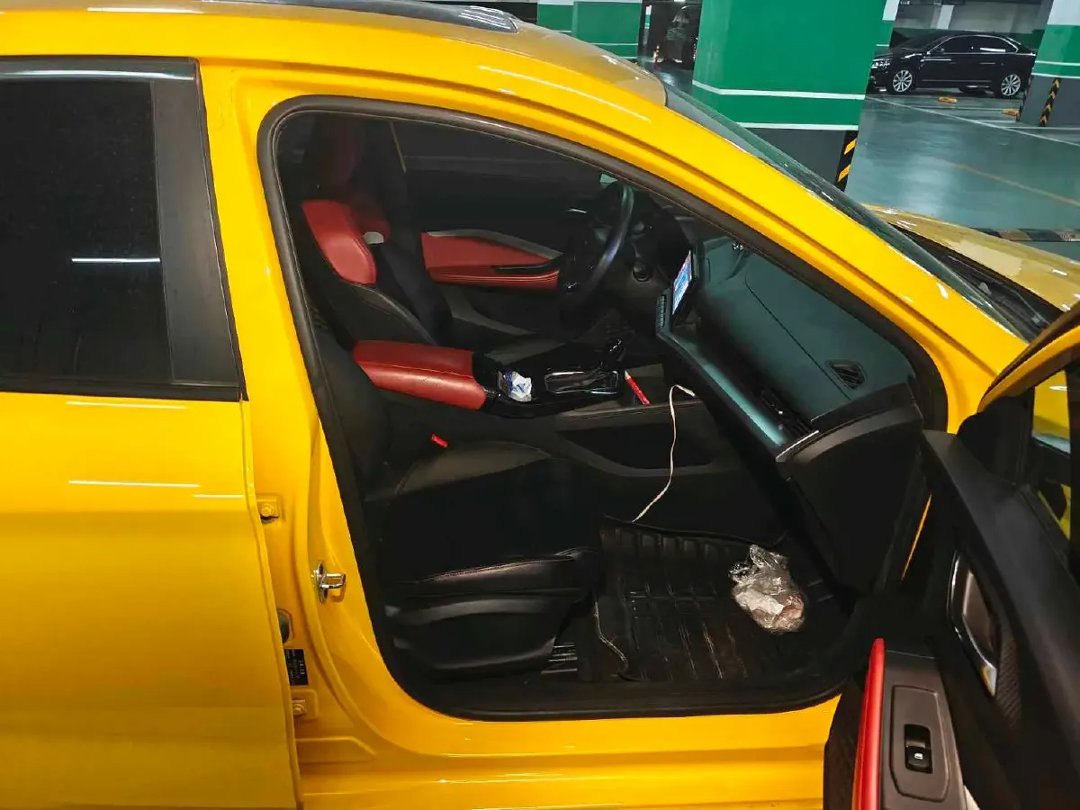 2021 MG 5 1.5L 120HP L4 CVT,autocango,china used car exporter,china ev exporter,chinese used car exporter,chinese used ev exporter