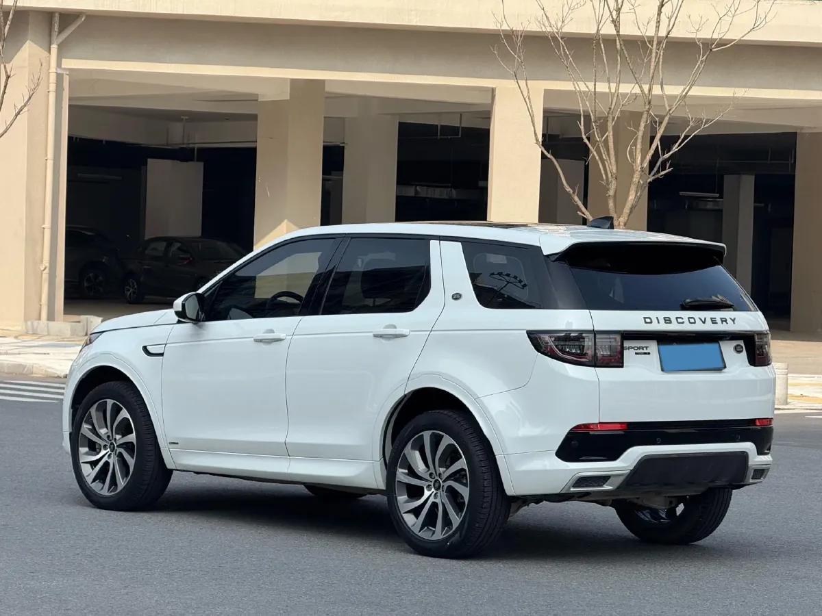 2020 Land Rover Discovery Sport 2.0T 249HP L4 9AT,autocango,china used car exporter,china ev exporter,chinese used car exporter,chinese used ev exporter