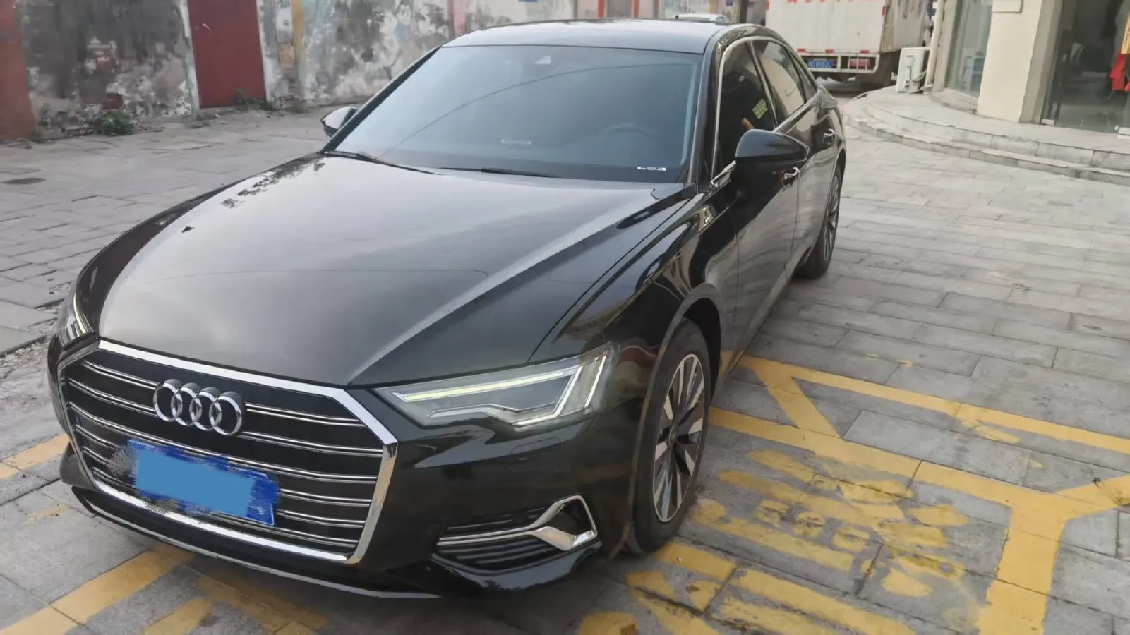 2023 Audi A6L 2.0T 245HP L4 7DCT,autocango,china used car exporter,china ev exporter,chinese used car exporter,chinese used ev exporter