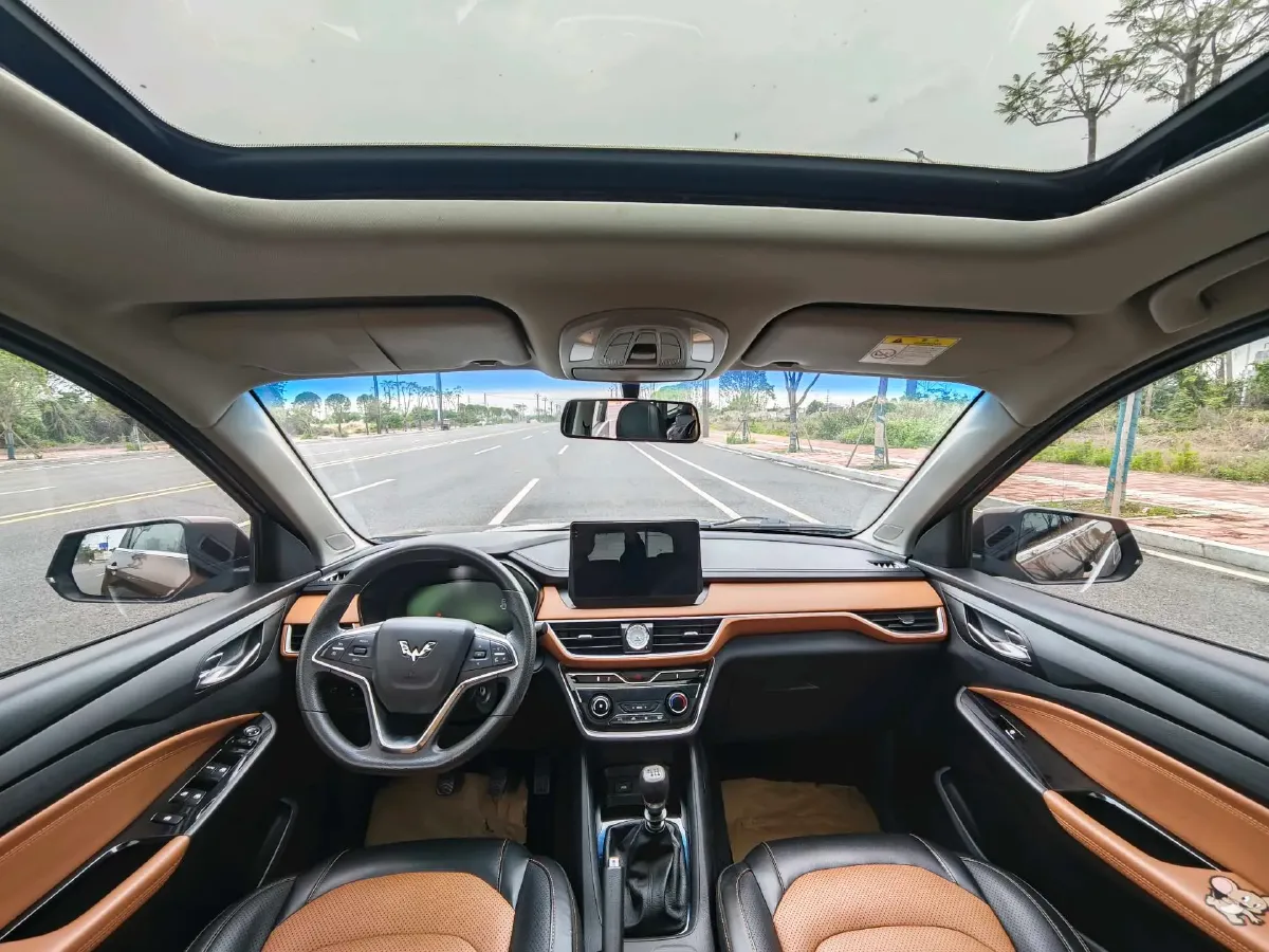 2018 WuLing HongGuang S3 1.5T 150HP L4 6MT,autocango,china used car exporter,china ev exporter,chinese used car exporter,chinese used ev exporter