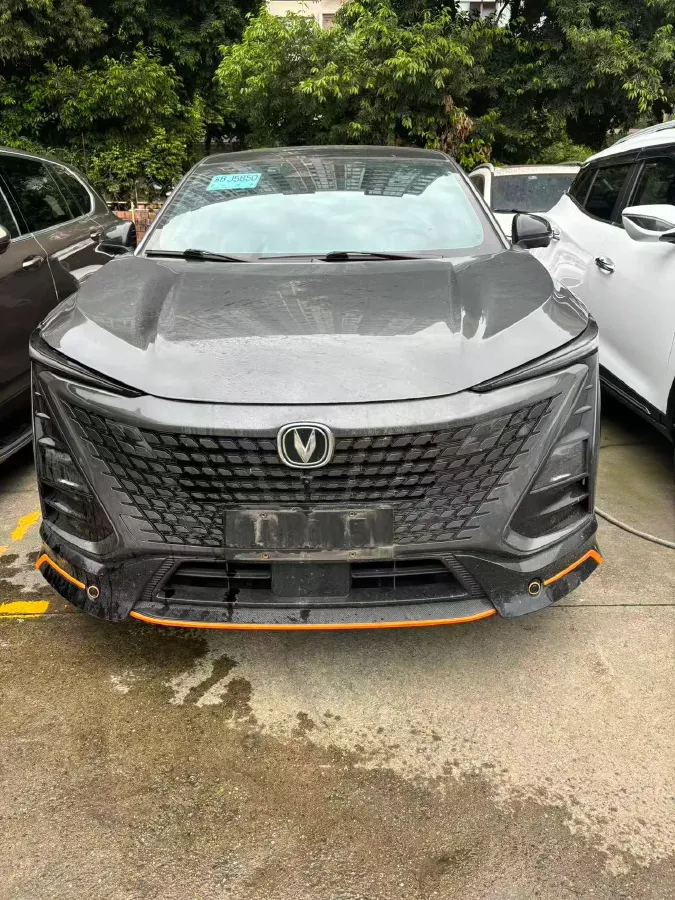 2022 ChangAn UNI-T 1.5T 188HP L4 7DCT,autocango,china used car exporter,china ev exporter,chinese used car exporter,chinese used ev exporter