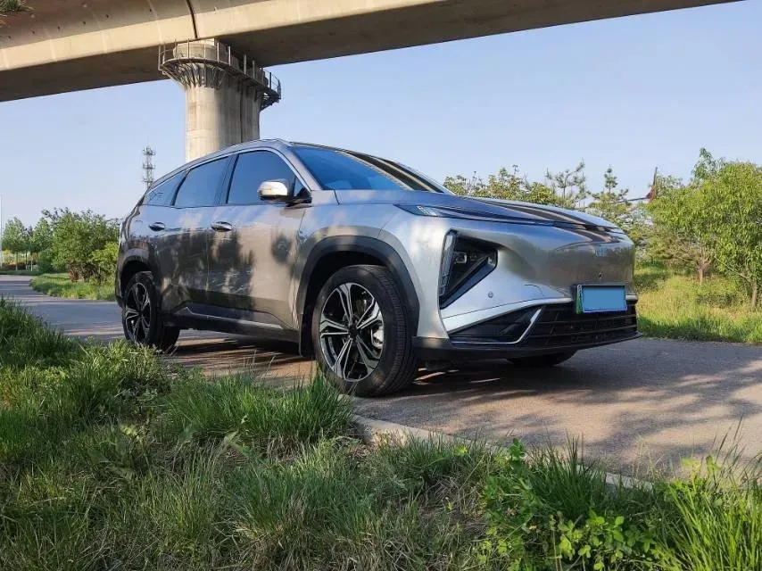 2025 Geely Galaxy L7 1.5L 112HP L4 1DHT PHEV 18.4KWH,autocango,china used car exporter,china ev exporter,chinese used car exporter,chinese used ev exporter