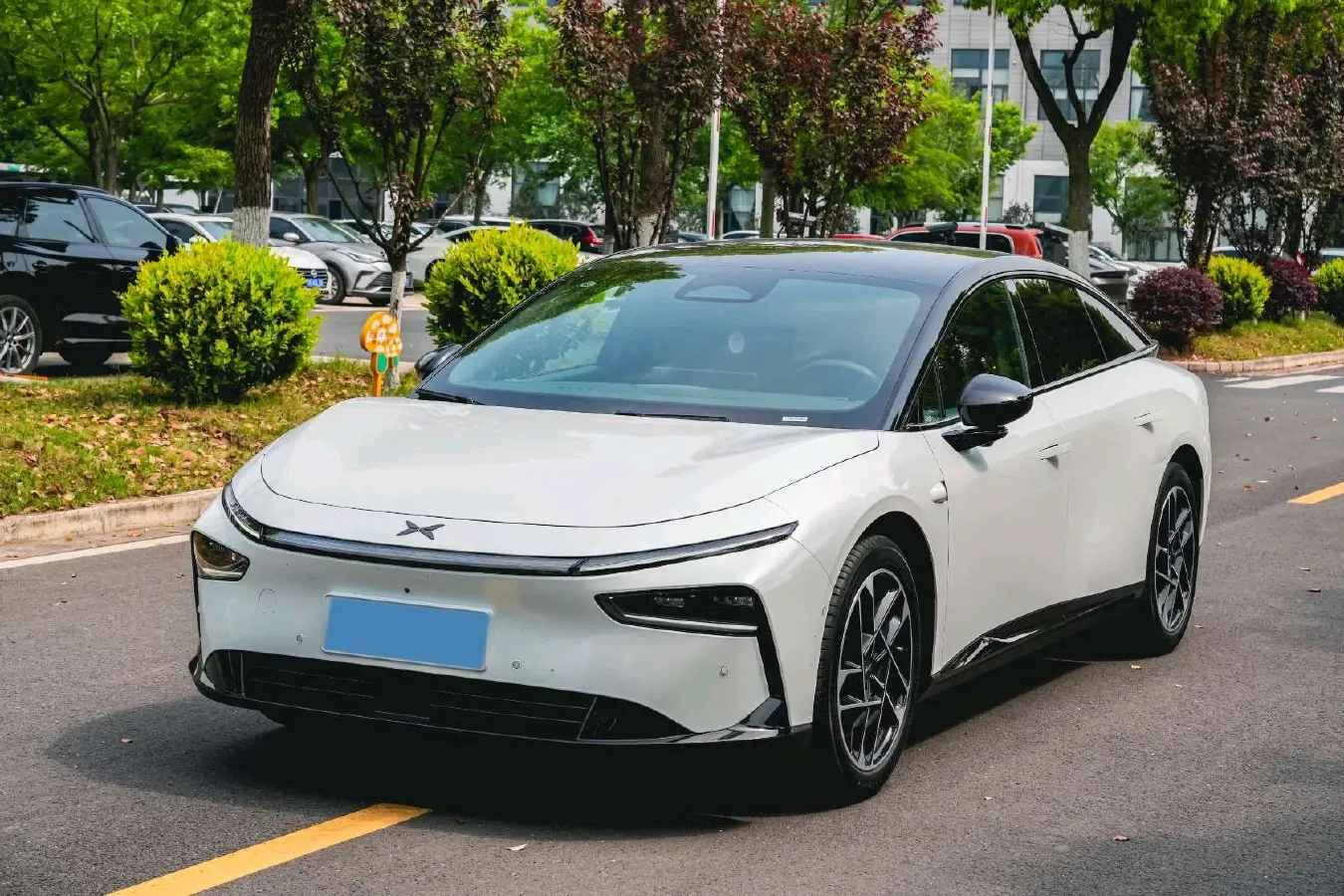 2024 Xpeng P7+ BEV 60.7KWH,autocango,china used car exporter,china ev exporter,chinese used car exporter,chinese used ev exporter