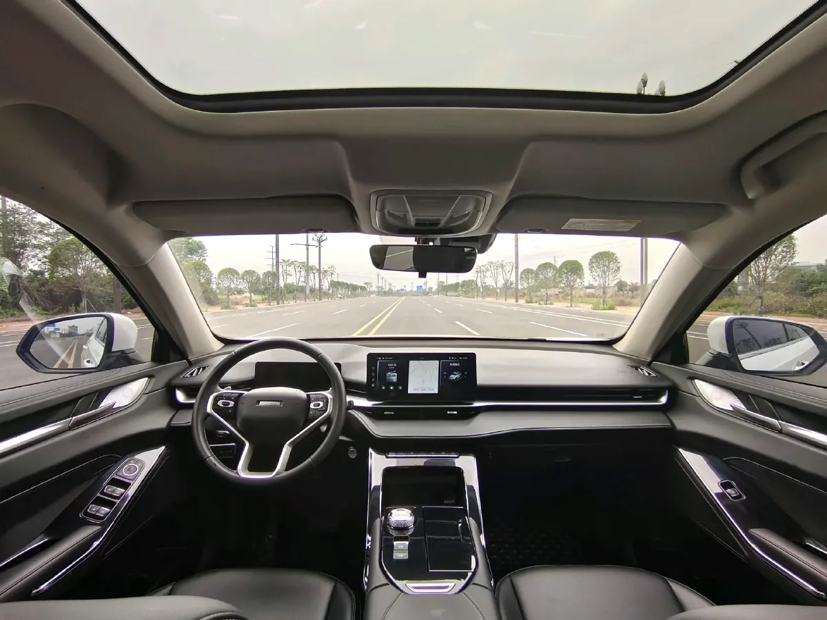 2021 Haval H6 1.5T 169HP L4 7DCT,autocango,china used car exporter,china ev exporter,chinese used car exporter,chinese used ev exporter