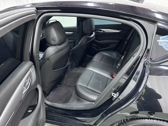 2022 Cadillac CT5 2.0T 237HP L4 10AT,autocango,china used car exporter,china ev exporter,chinese used car exporter,chinese used ev exporter