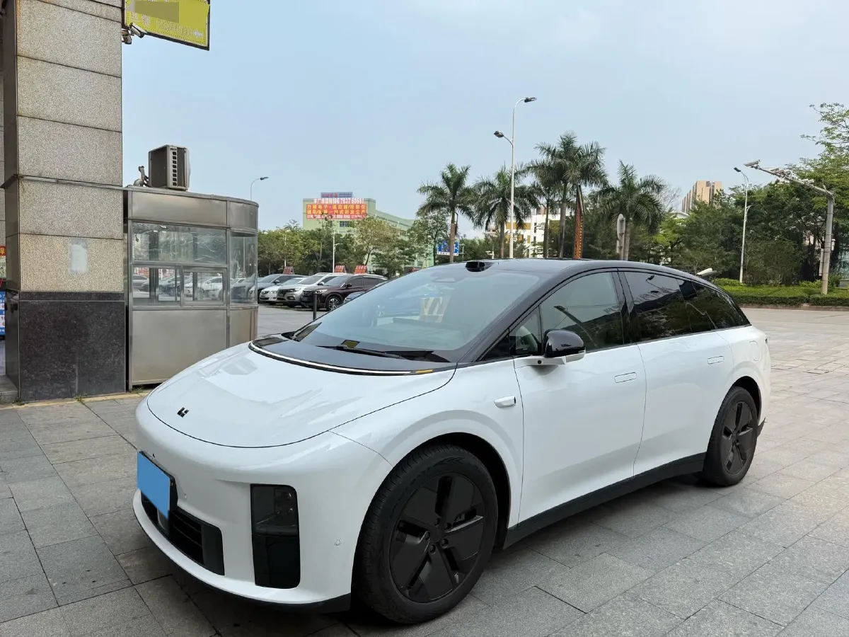 2025 Li i6 BEV,autocango,china used car exporter,china ev exporter,chinese used car exporter,chinese used ev exporter