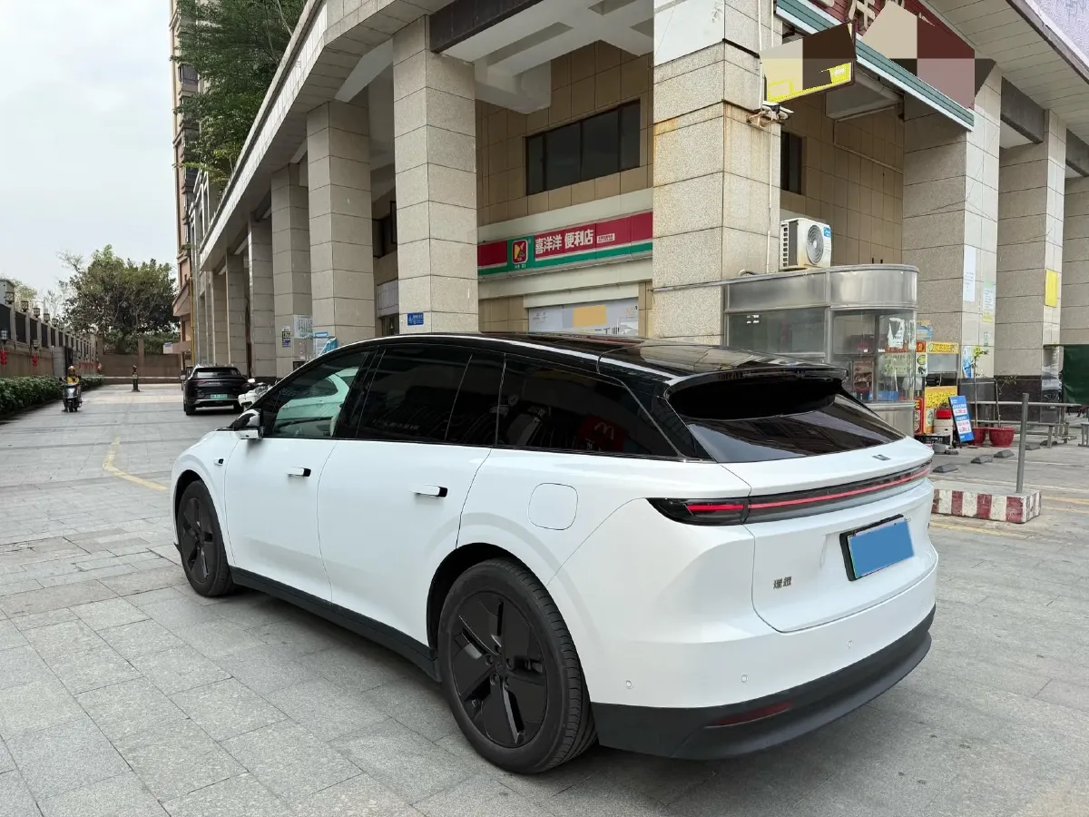 2025 Li i6 BEV,autocango,china used car exporter,china ev exporter,chinese used car exporter,chinese used ev exporter