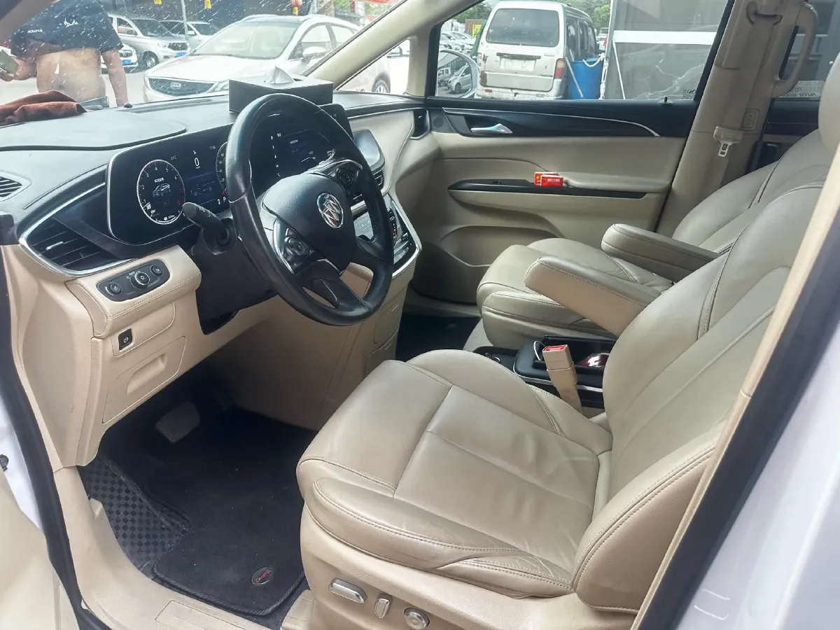 2022 Buick GL8 2.0T 237HP L4 9AT,autocango,china used car exporter,china ev exporter,chinese used car exporter,chinese used ev exporter