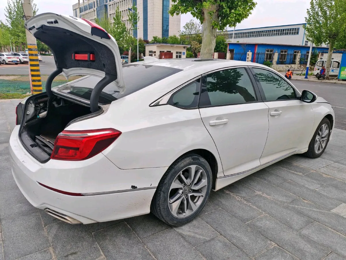 2019 Honda Inspire 1.5T 194HP L4 CVT,autocango,china used car exporter,china ev exporter,chinese used car exporter,chinese used ev exporter