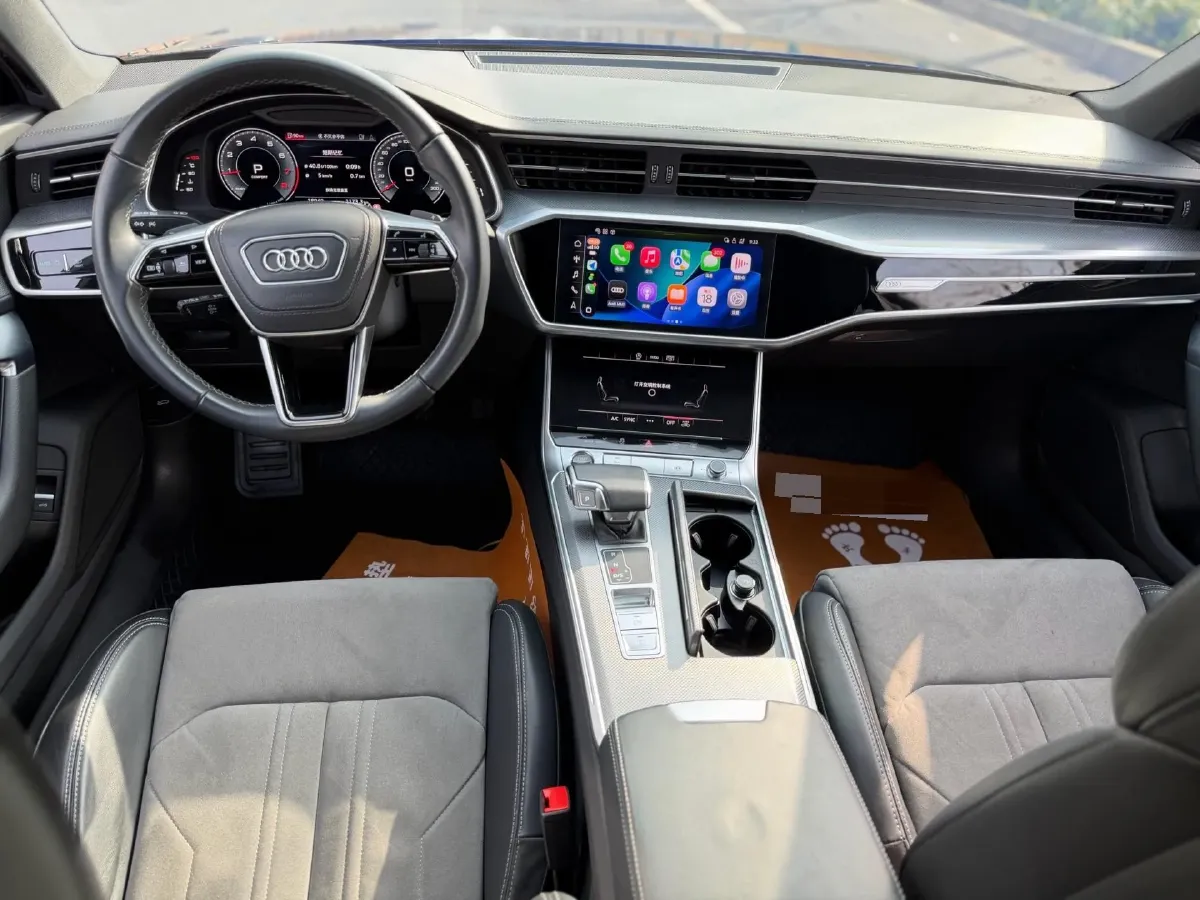 2024 Audi A6L 2.0T 245HP L4 7DCT,autocango,china used car exporter,china ev exporter,chinese used car exporter,chinese used ev exporter