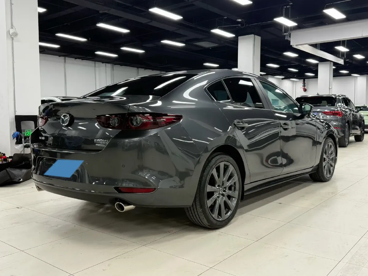 2022 Mazda 3 Axela 2.0L 158HP L4 6AT,autocango,china used car exporter,china ev exporter,chinese used car exporter,chinese used ev exporter