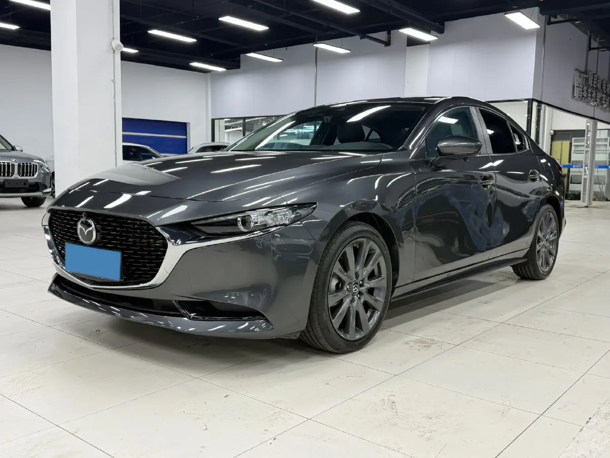 2022 Mazda 3 Axela 2.0L 158HP L4 6AT,autocango,china used car exporter,china ev exporter,chinese used car exporter,chinese used ev exporter