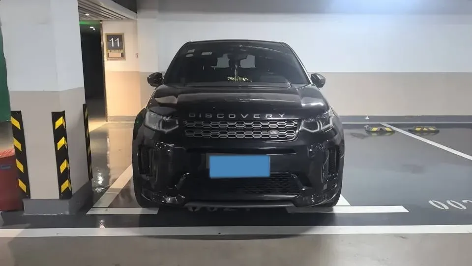 2020 Land Rover Discovery Sport 2.0T 249HP L4 9AT,autocango,china used car exporter,china ev exporter,chinese used car exporter,chinese used ev exporter
