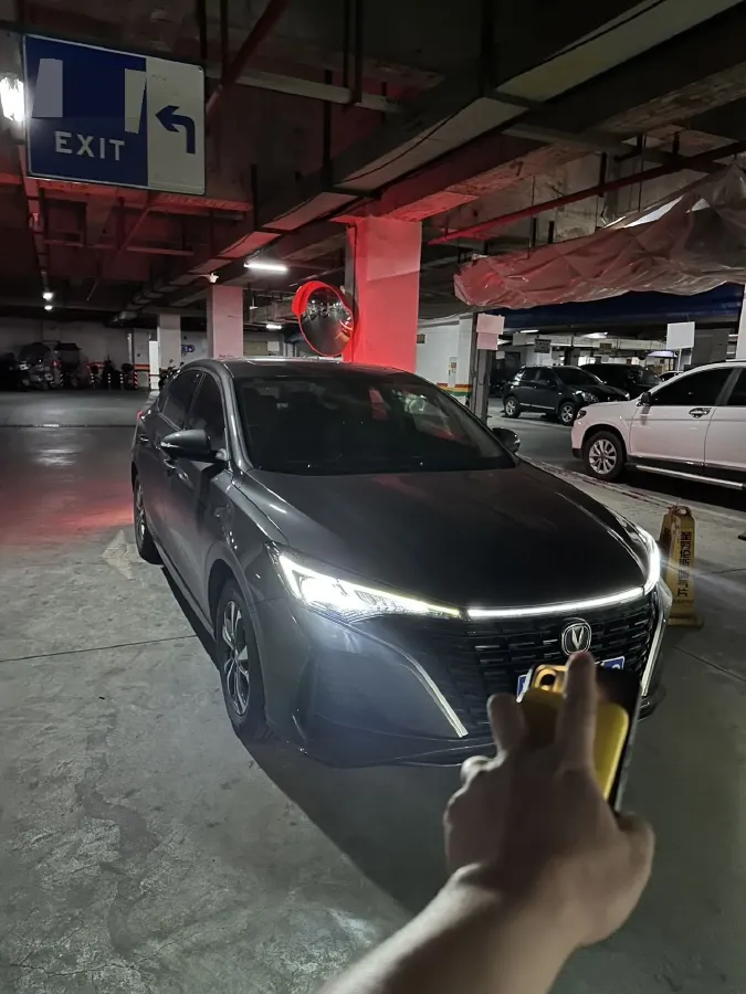 2022 ChangAn Eado 1.4T 160HP L4 7DCT,autocango,china used car exporter,china ev exporter,chinese used car exporter,chinese used ev exporter