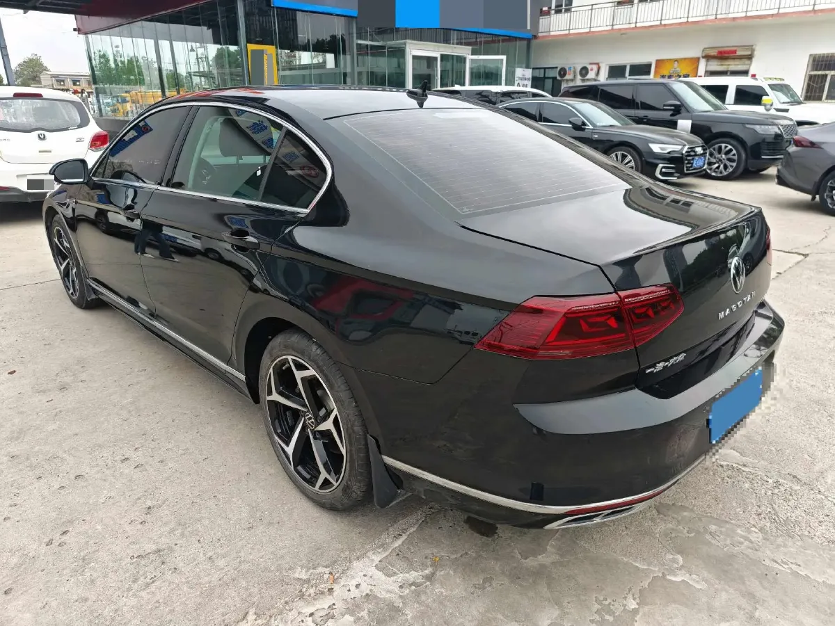 2023 Volkswagen Magotan 2.0T 186HP L4 7DCT,autocango,china used car exporter,china ev exporter,chinese used car exporter,chinese used ev exporter