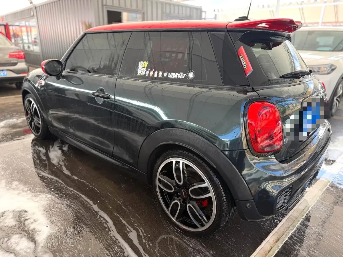 2020 MINI JCW 2.0T 231HP L4 8AT,autocango,china used car exporter,china ev exporter,chinese used car exporter,chinese used ev exporter