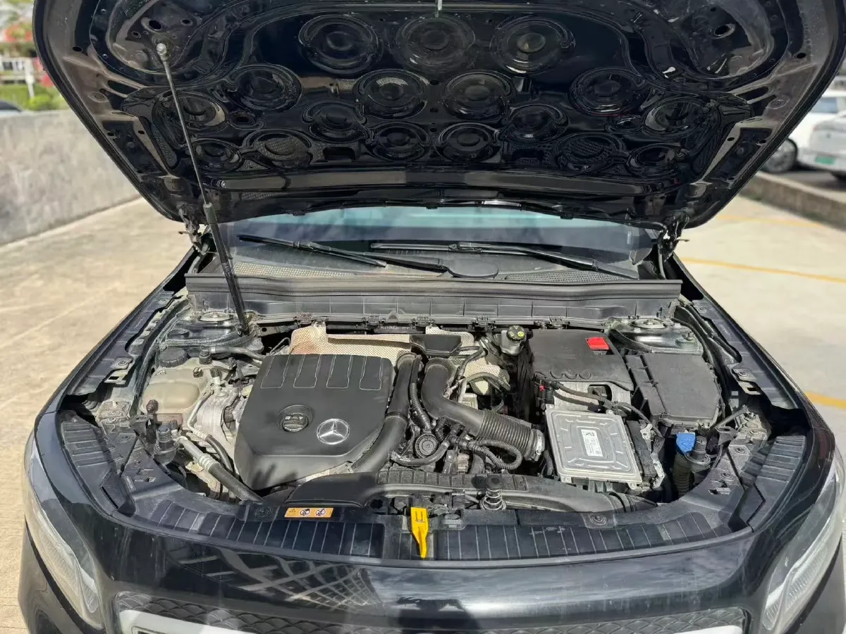 2023 Mercedes-Benz GLB Class 2.0T 190HP L4 8DCT,autocango,china used car exporter,china ev exporter,chinese used car exporter,chinese used ev exporter