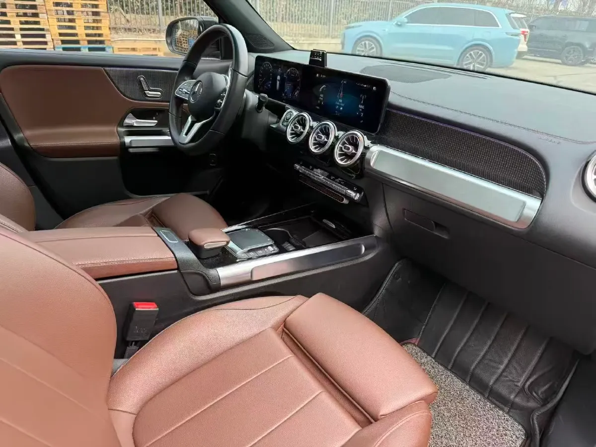 2023 Mercedes-Benz GLB Class 2.0T 190HP L4 8DCT,autocango,china used car exporter,china ev exporter,chinese used car exporter,chinese used ev exporter