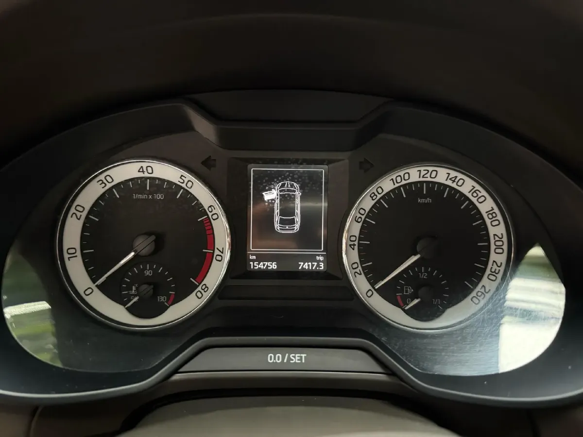2018 Skoda Octavia 1.2T 116HP L4 7DCT,autocango,china used car exporter,china ev exporter,chinese used car exporter,chinese used ev exporter