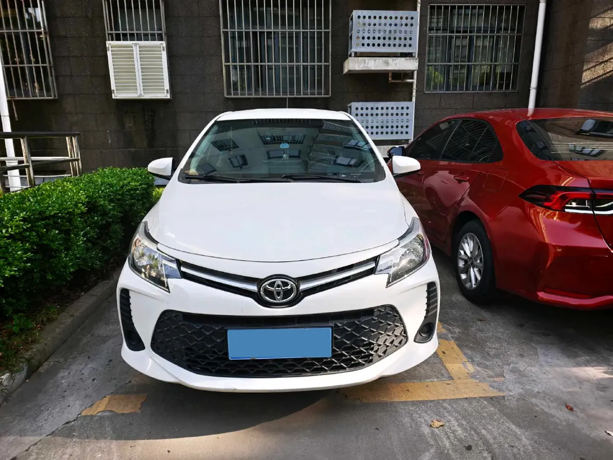 2021 Toyota Vios FS 1.5L 112HP L4 CVT,autocango,china used car exporter,china ev exporter,chinese used car exporter,chinese used ev exporter
