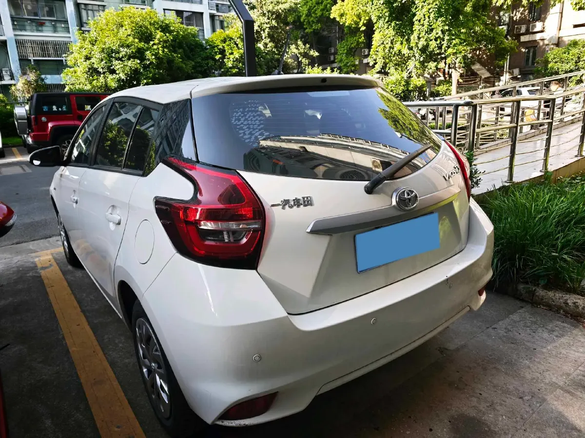 2021 Toyota Vios FS 1.5L 112HP L4 CVT,autocango,china used car exporter,china ev exporter,chinese used car exporter,chinese used ev exporter